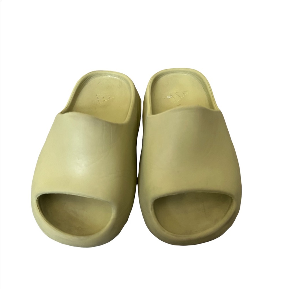 Adidas X Yeezy Slide Resin Little Kids (Unisex) Size 9KUS